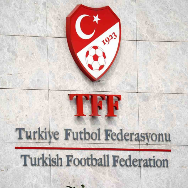 G.Saray ve F.Bahçe PFDK'ya sevk edildi