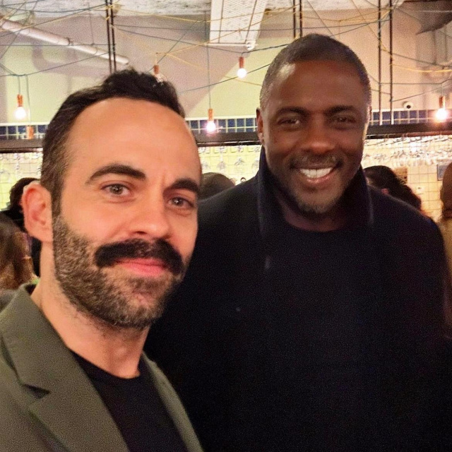 Aynı seti paylaştı