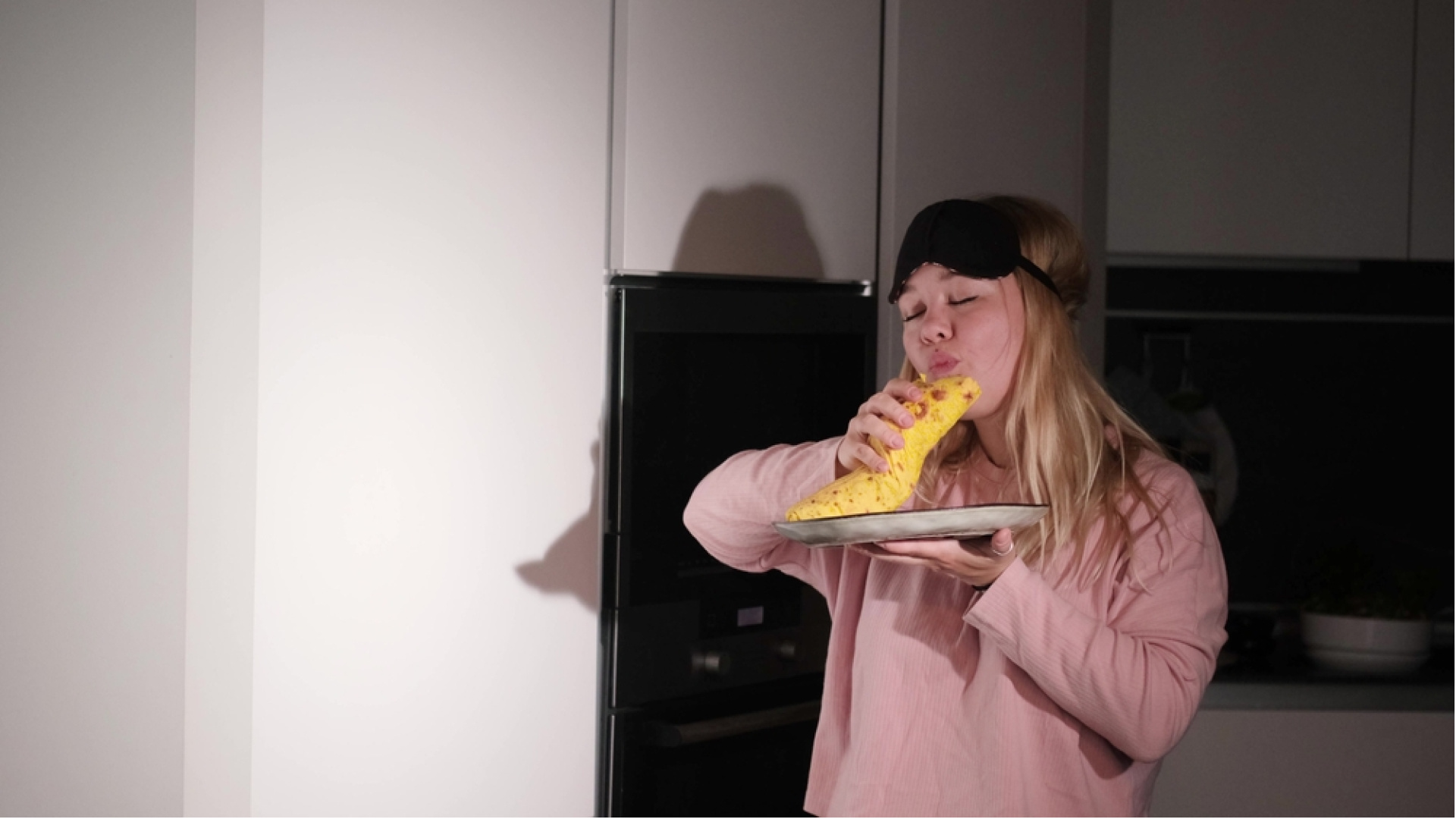 Alışkanlık mı, sağlık sinyali mi? Gece acıkıyorsanız dikkat!