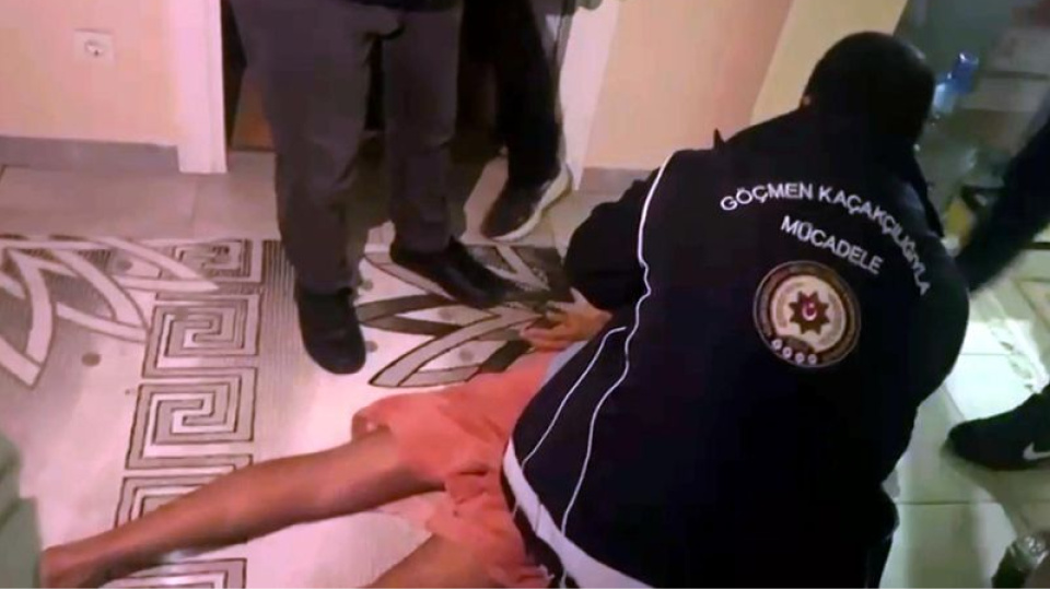 15 ilde göçmen kaçakçılığı: 50 tutuklama