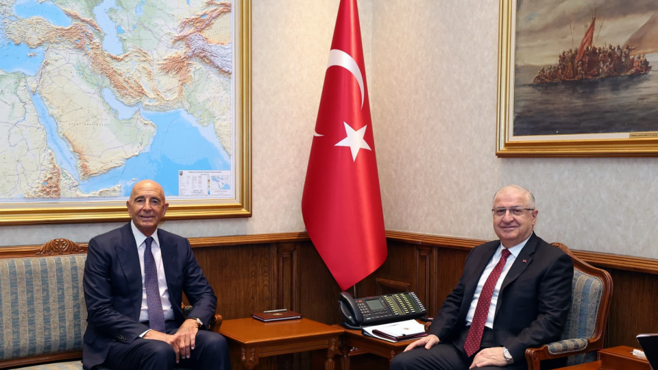 Yaşar Güler Barrack ile görüştü