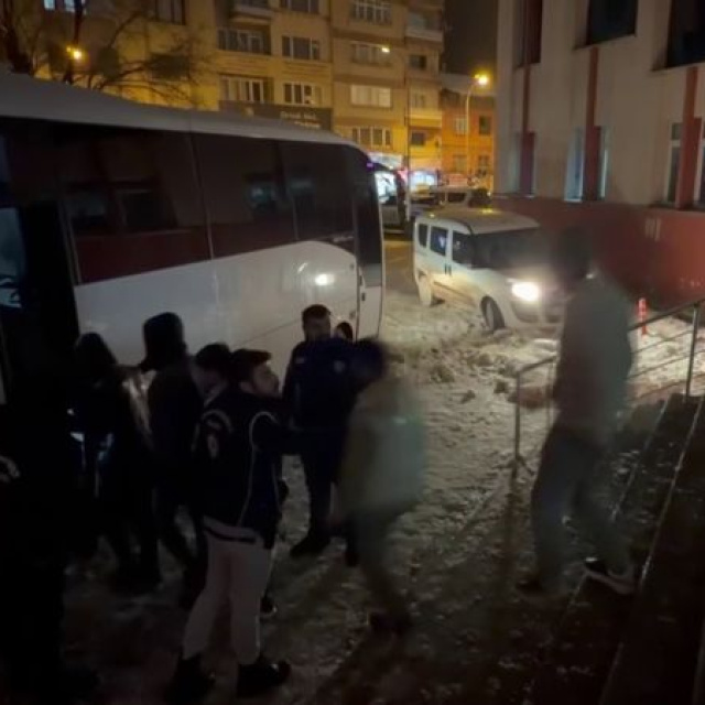 Erzurum'da düzensiz göçmen operasyonu