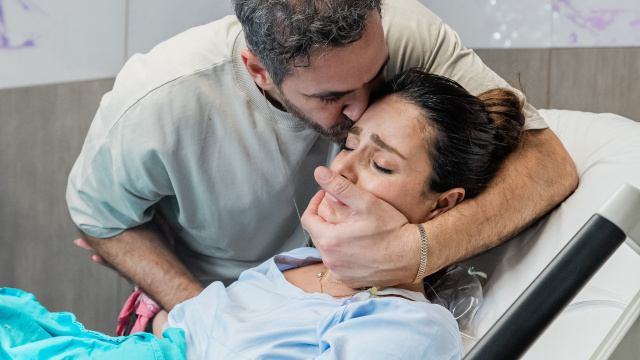 Ünlü oyuncu anne oldu