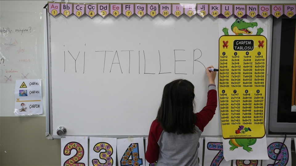 Sağlık Bakanlığından öğrencilere "sağlıklı tatil" önerileri