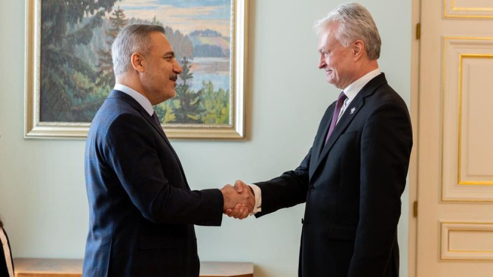 Bakan Fidan'dan diplomasi trafiği