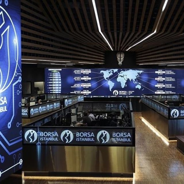 Borsa günü rekor seviyeden tamamladı