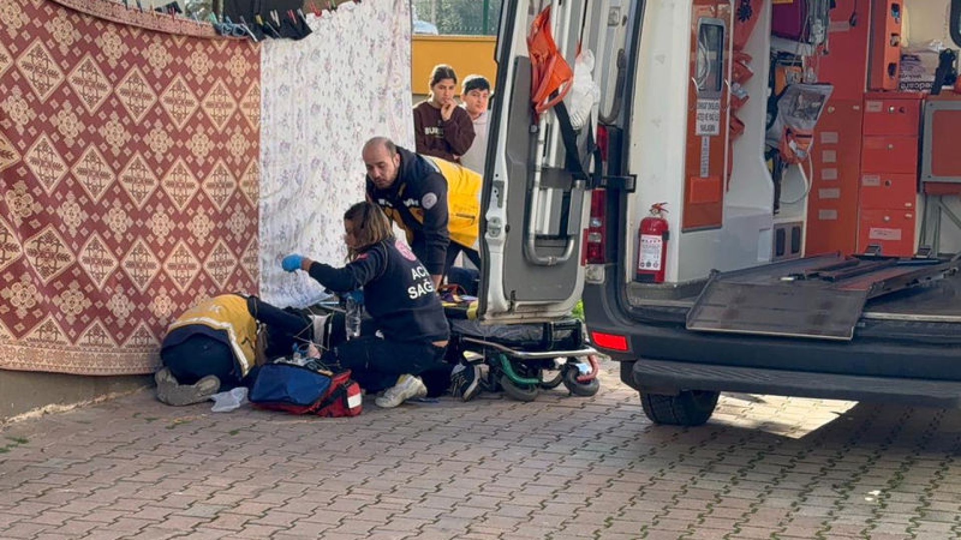 Ağabeyini öldürdü, diğer ağabeyinin eşini yaraladı