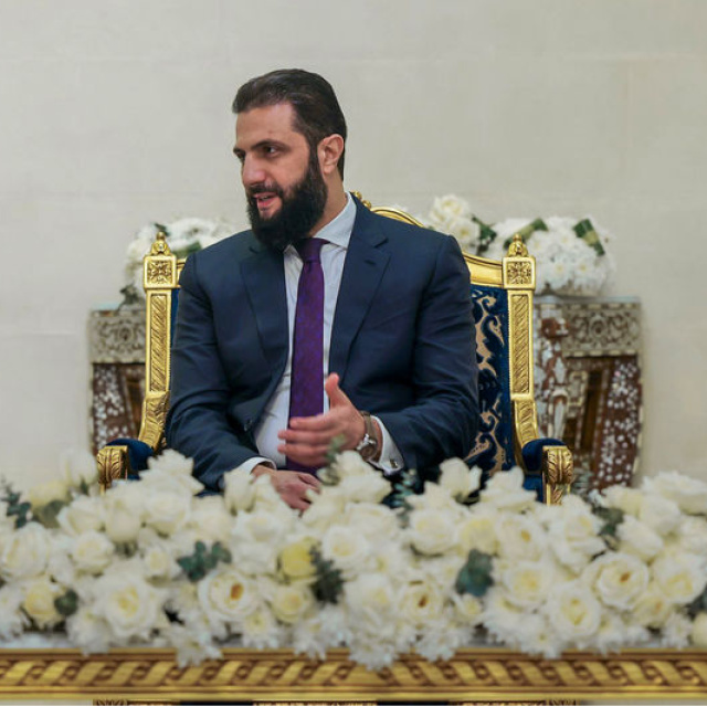 Ahmed Şara, Suriyeli Kürtlerle ilgili kararname imzaladı