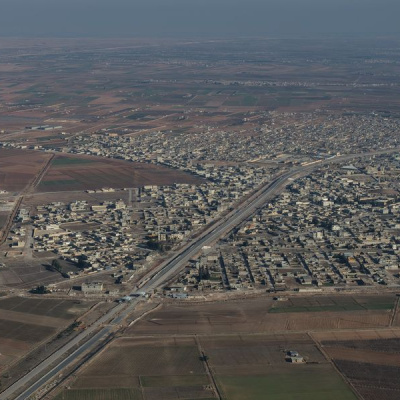 Suriye ordusunun vurduğu YPG/SDG, Fırat'ın batısından çekiliyor