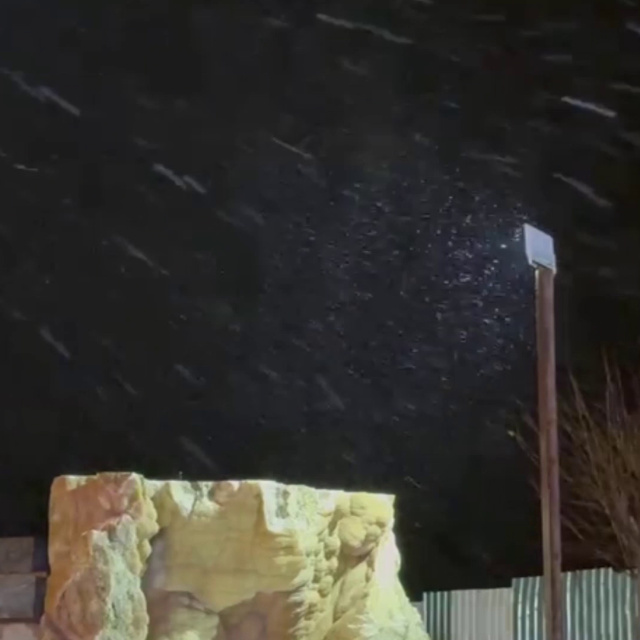 İstanbul'un bazı ilçelerinde kar yağışı etkili olmaya başladı