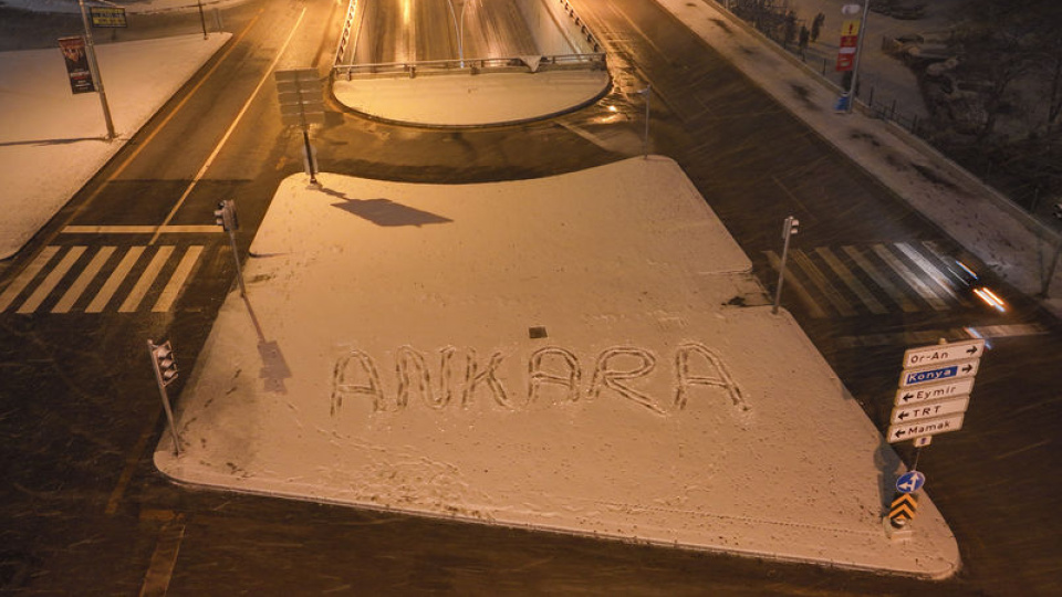 Ankara'da kar yağışı etkili oldu