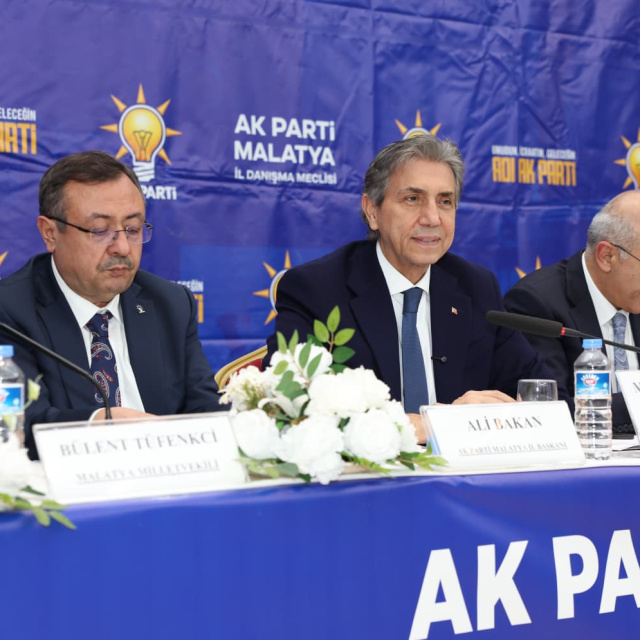 Muhalefet belediyeciliğine eleştiri