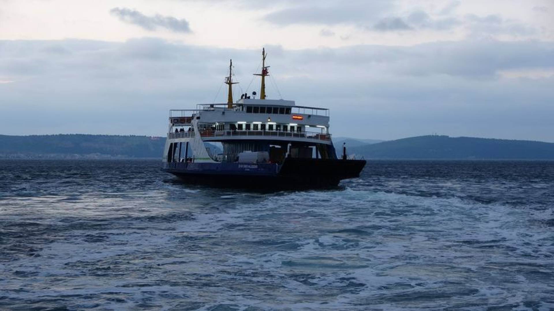 Son dakika: Güney Marmara'da yarınki feribot seferlerine hava muhalefeti engeli | Son dakika haberleri
