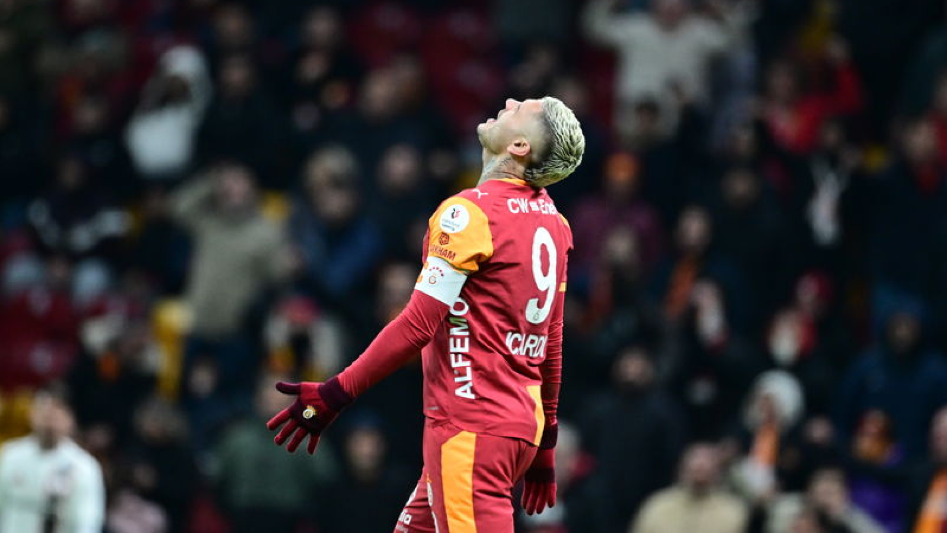 Galatasaray, Gaziantep FK Beraberliğiyle Şampiyonluk Yarışında Yara Aldı: 1-1