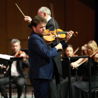 Viyola virtüözü Timothy Ridout'dan unutulmaz konser