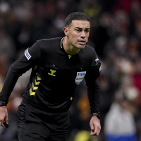 "Kırmızı kartı atladı!"