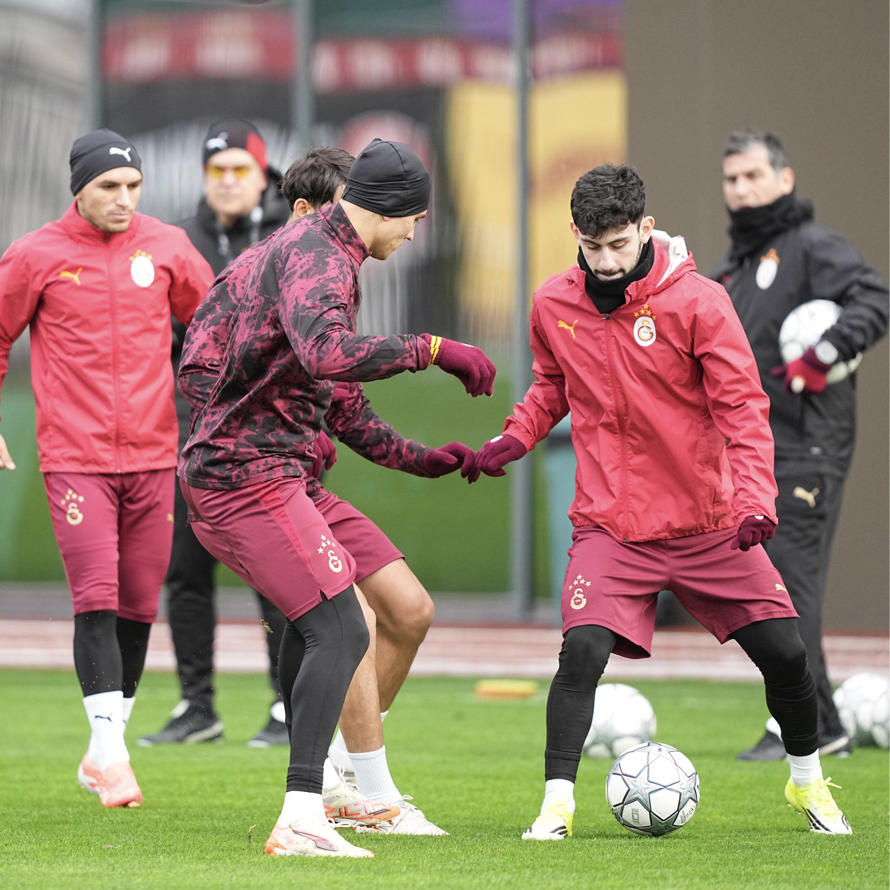 G.Saray'da Atletico mesaisi başladı!