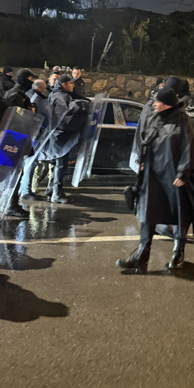 Ertuğrul Doğan'ın arabasına saldırı!