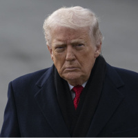 Trump'tan Omar'a: Somali'ye geri gönderilmeli