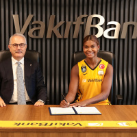 Vakıf’ta Lorenne Teixeira ile yollar ayrıldı