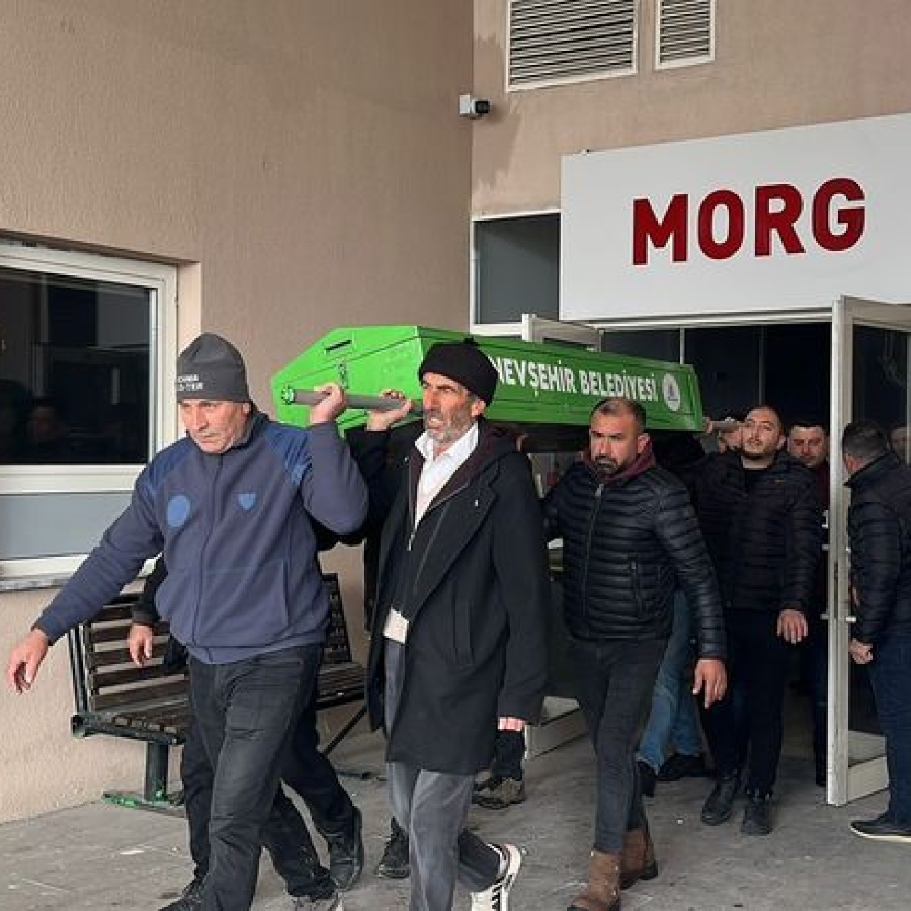 Daha 2 yaşındaydı... Baza bir anda kapandı!