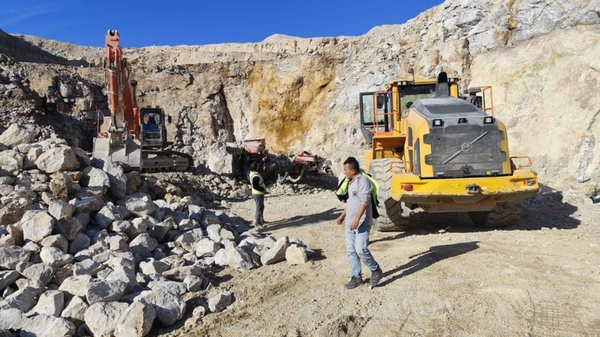 Son dakika: Taş ocağında yaşanan iş kazasında yaralanan işçi hayatını kaybetti | Son dakika haberleri