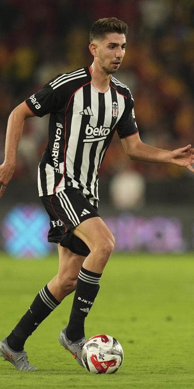 Beşiktaş açıkladı: Kamp kadrosundan çıkarıldı!