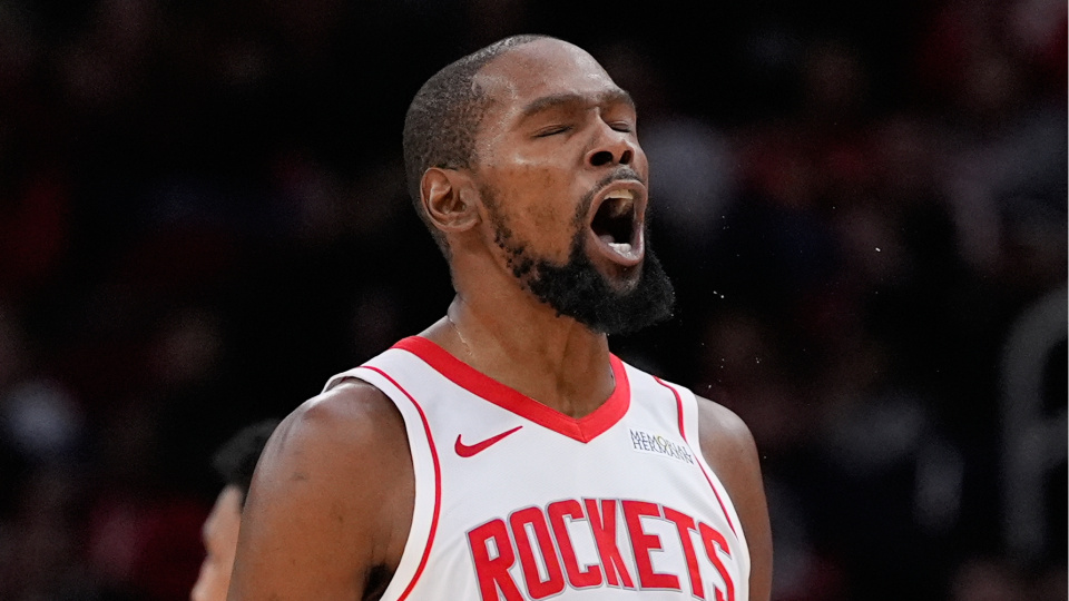 Kevin Durant'tan kariyerinde yeni rekor!