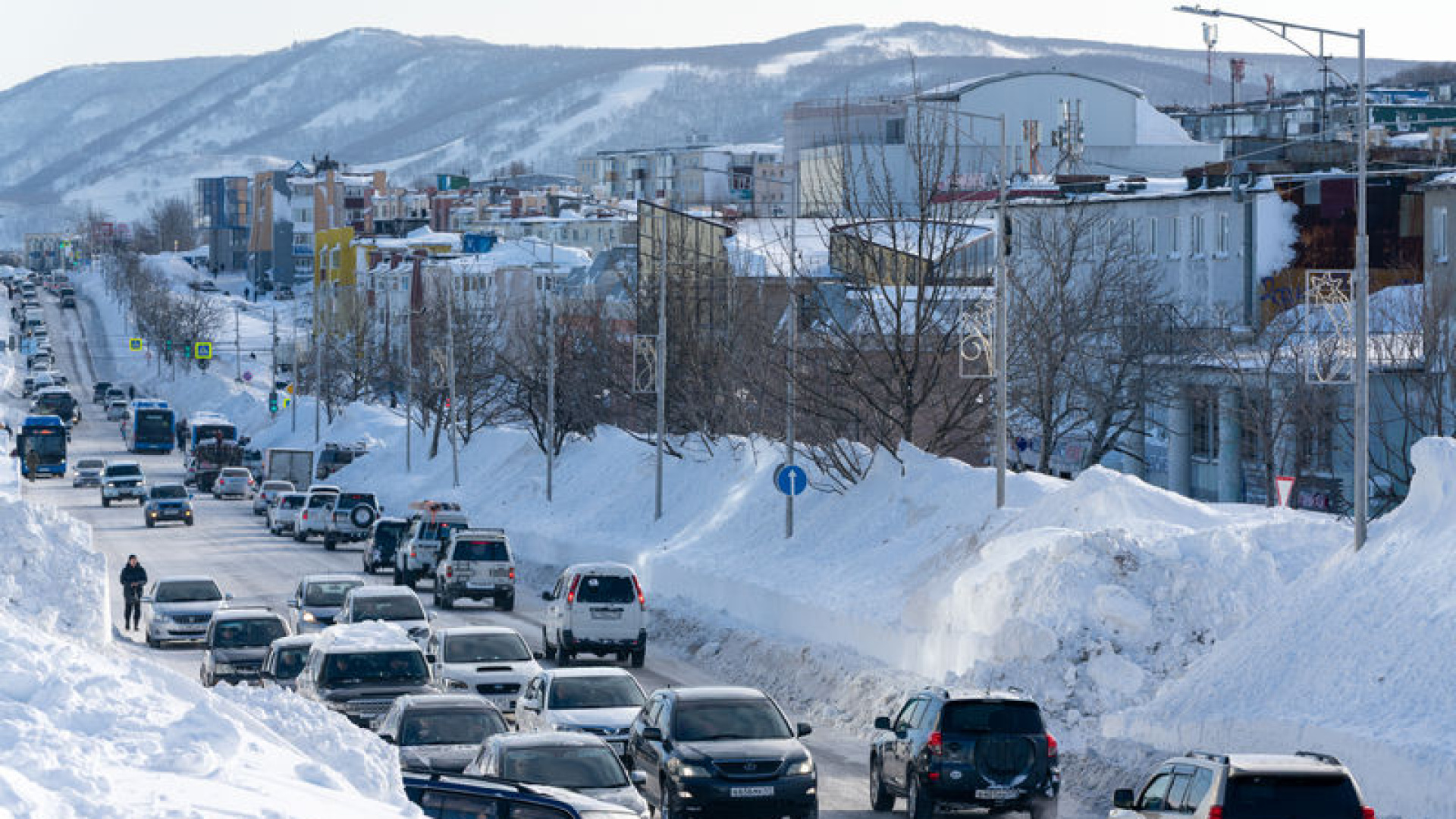 Kamçatka'da son 30 yılın en yoğun kar yağışı | Dış Haberler