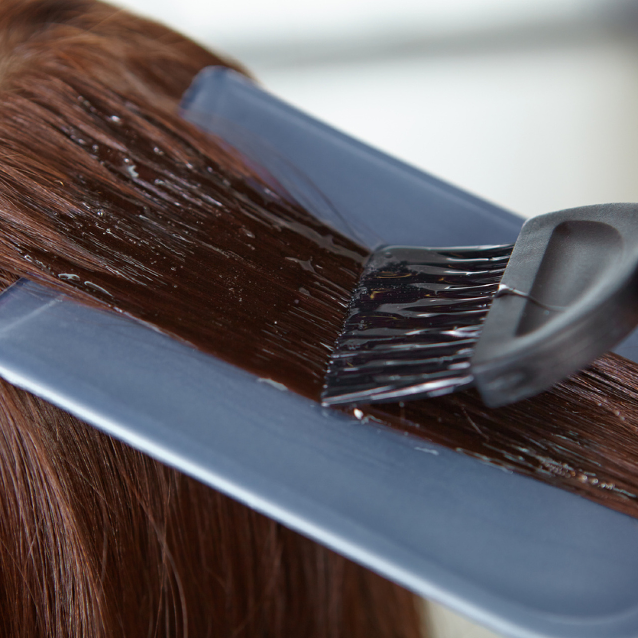 Saç boyamak orucu bozar mı?