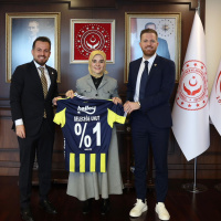 Fenerbahçe'den Bakan Göktaş'a ziyaret