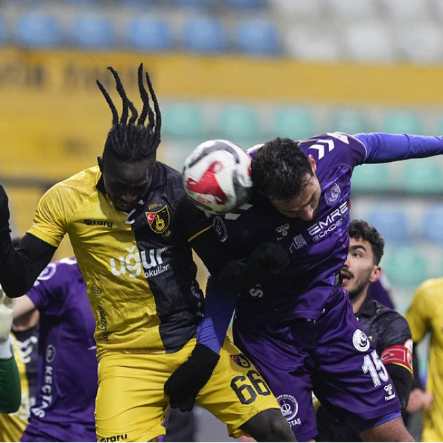 Dört gollü maçta kazanan çıkmadı!