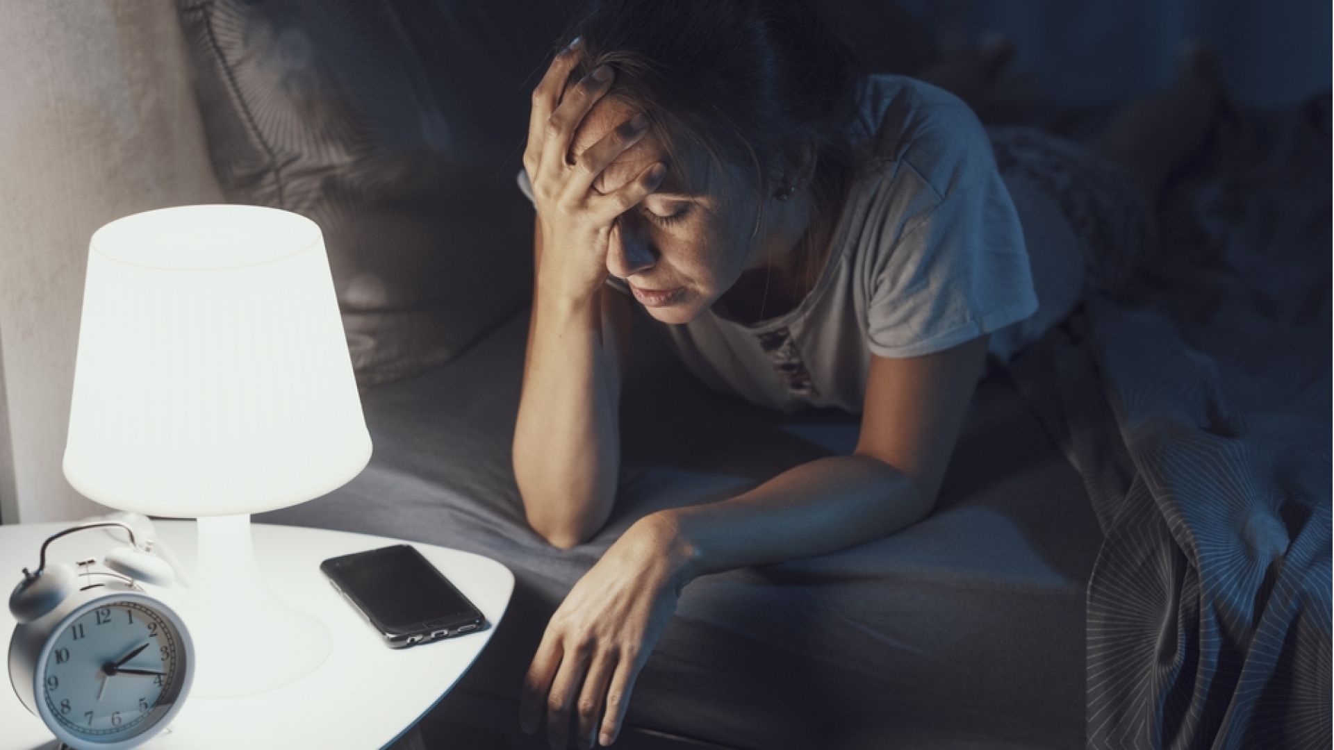 Bir bardak kahve, bir saat telefon: Uykuyu kaçıran akşam rutinleri