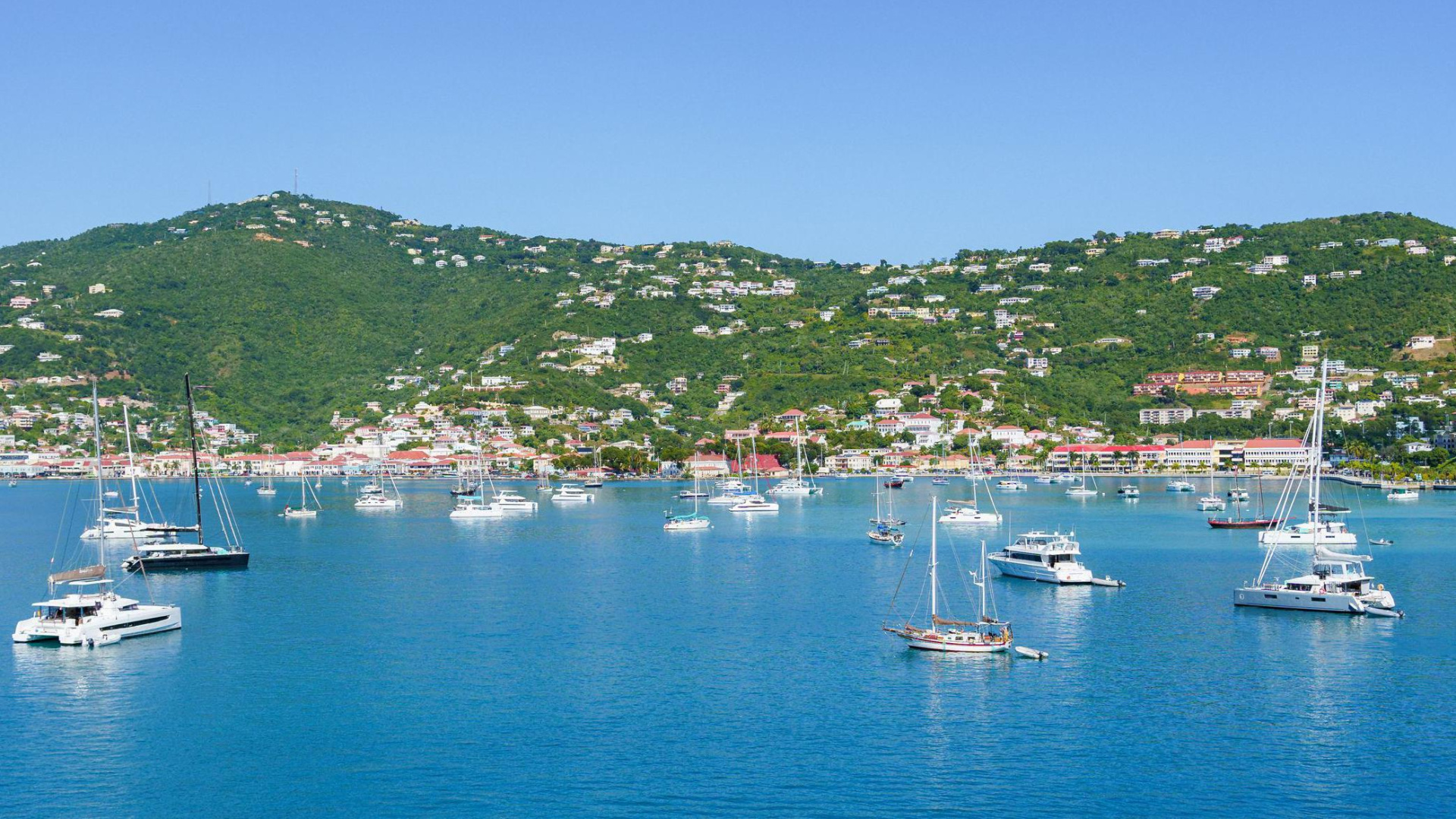 Virgin Adaları: Danimarka 100 yıl önce bu takım adaları neden ABD'ye sattı?