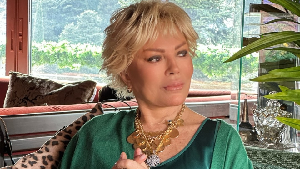 "Babam beni evlatlık vermeye kalktı"