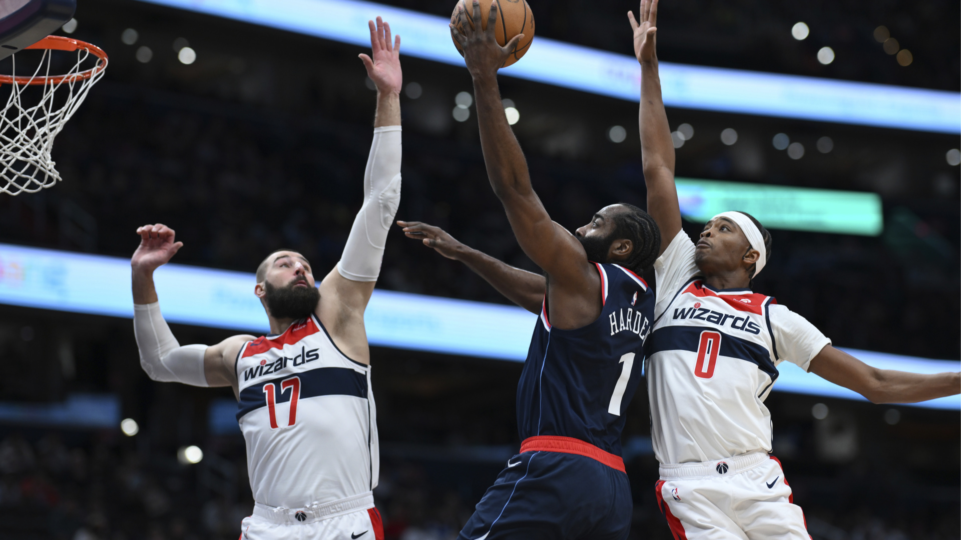 Clippers 6 Maçlık Galibiyet Serisini Sürdürdü: Harden 36 Sayı Attı