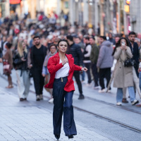 1 milyara yaklaştı