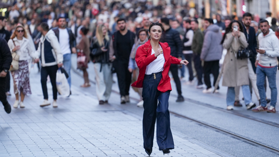 1 milyara yaklaştı