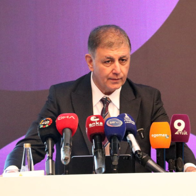 Tugay: Ya hizmet getirsinler ya da engel olmasınlar