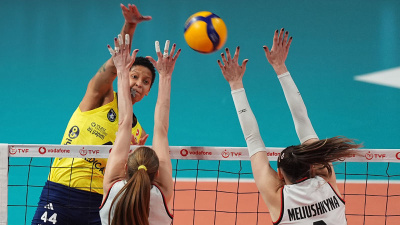 F.Bahçe, Beşiktaş'ı 4 sette geçti