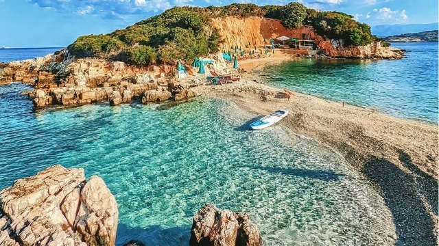 Sosyal medyada artan şöhretiyle Ksamil