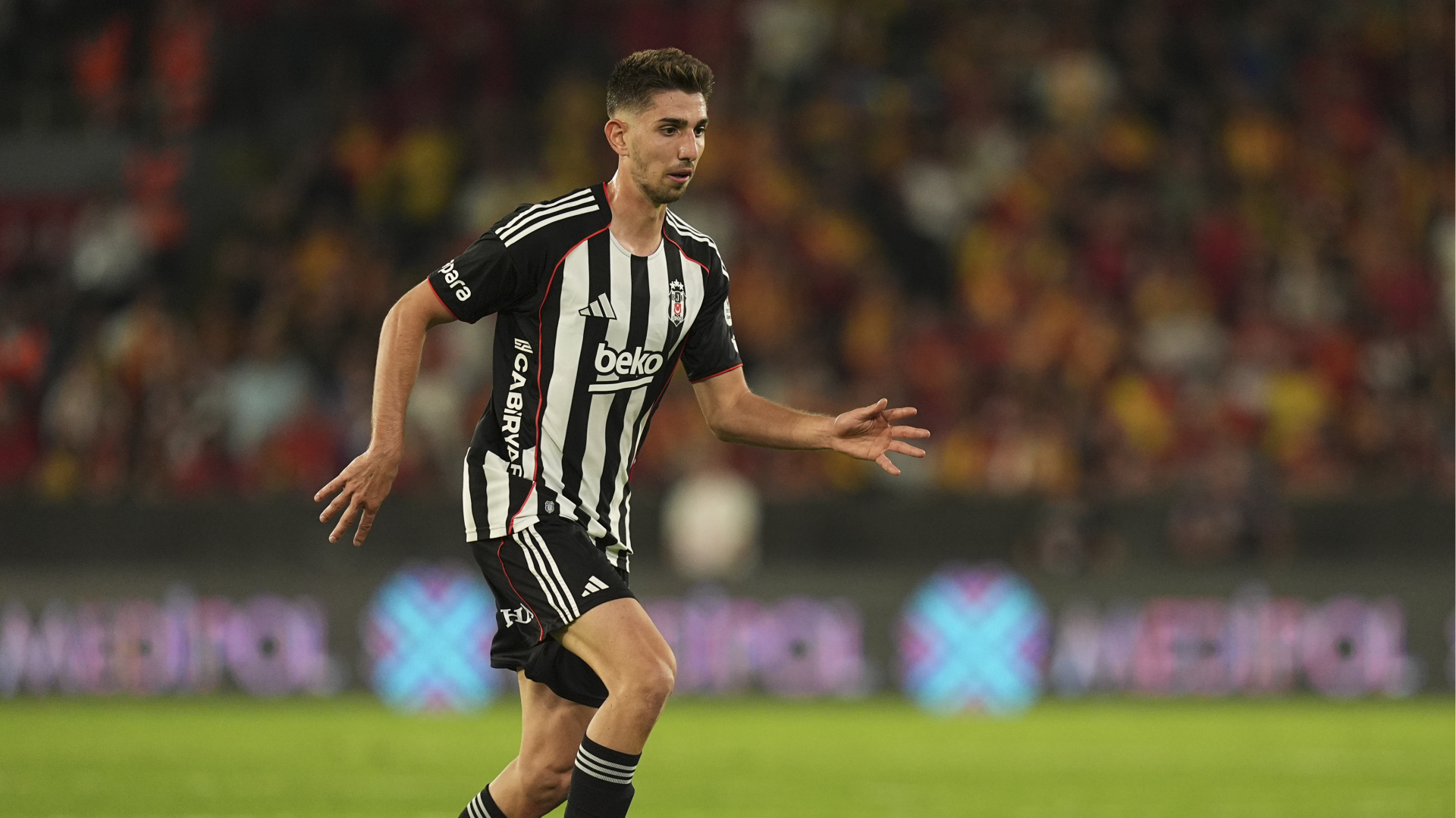 Beşiktaş, Demir Ege Tıknaz'ın Braga Transferi İçin Görüşmelere Başladığını Açıkladı