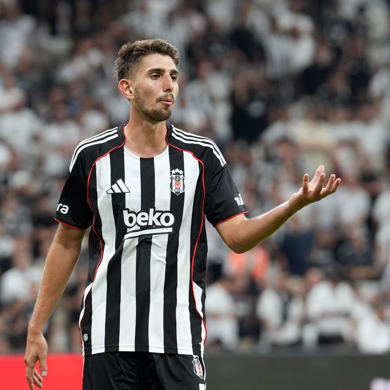 Beşiktaş ayrılığı açıkladı!