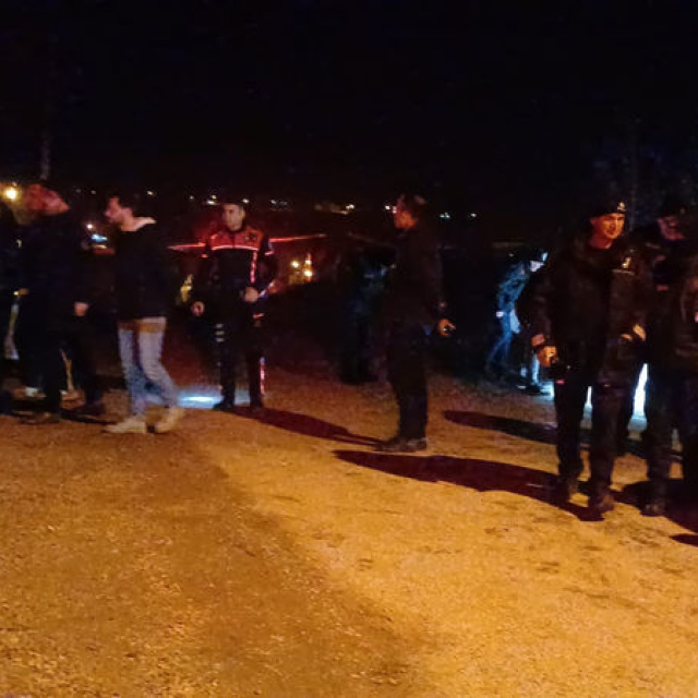 Husumetlisini tabancayla vurarak ağır yaraladı