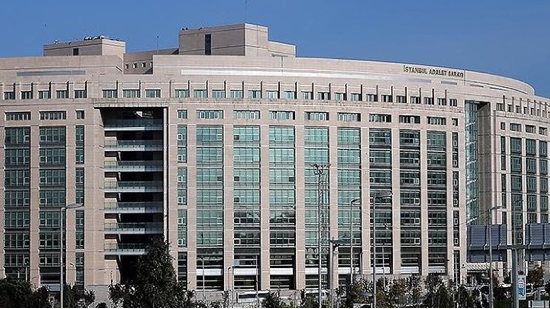 10 tonluk uyuşturucu soruşturmasında 10 tutuklama