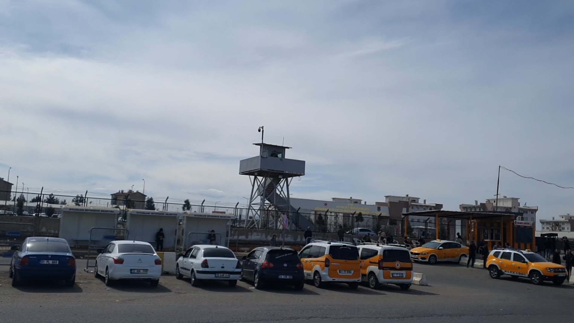 Mardin'de İki Kadının Cinayet Şüphelisi Cezaevinde İntihar Etti