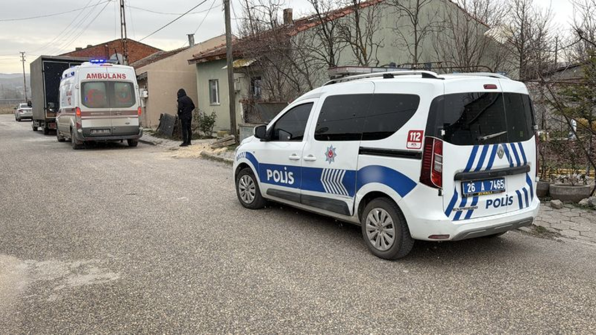 Son dakika: Eskişehir'in Tepebaşı ilçesinde bir kişi evinde ölü bulundu. | Son dakika haberleri