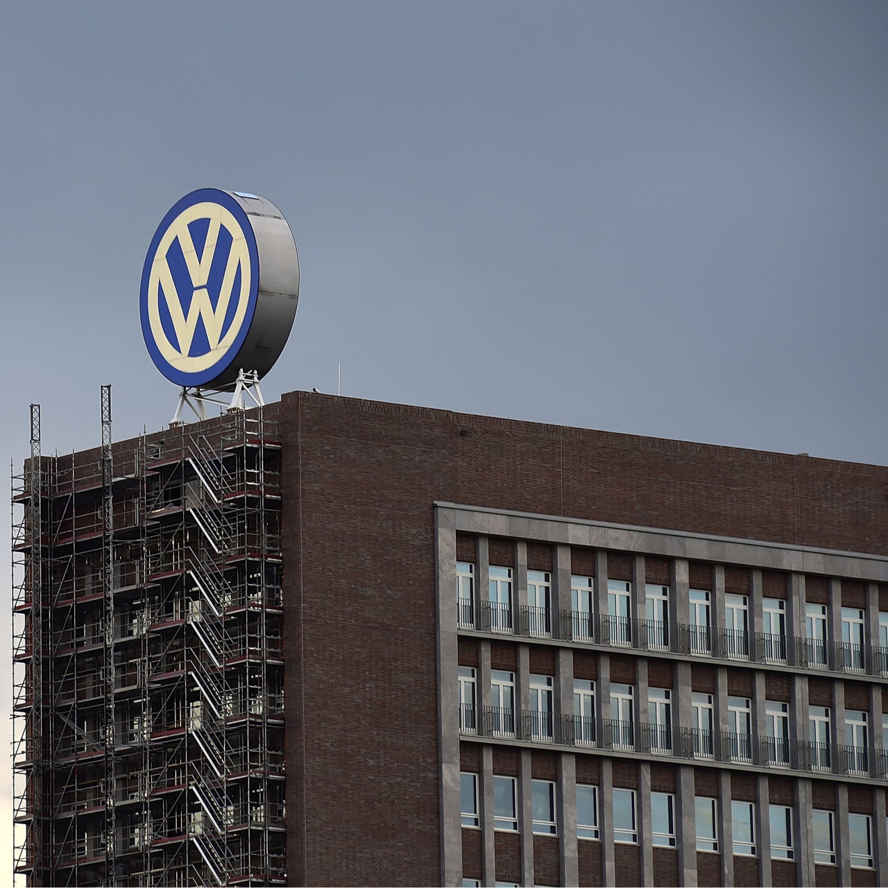 VW’den 1 milyar euroluk tasarruf hamlesi