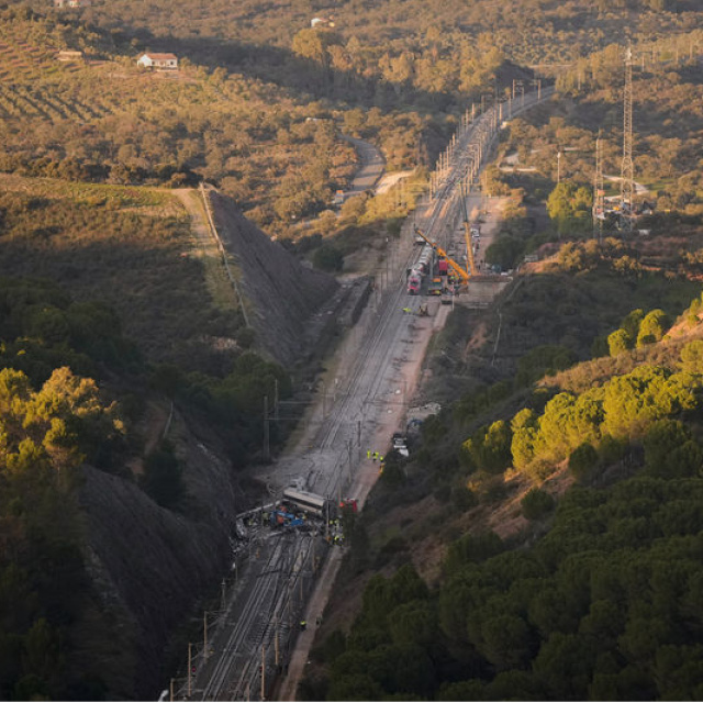 İspanya'da bir tren kazası daha