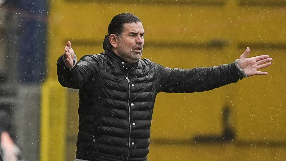 Iğdır FK, İbrahim Üzülmez ile yollarını ayırdı